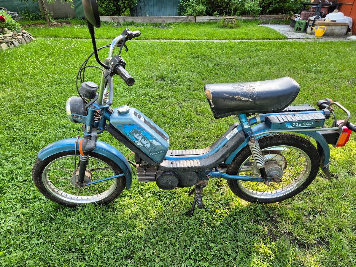 Babetta 225 s nakopávačkou, vzácná, GRAND LUX s blinkry