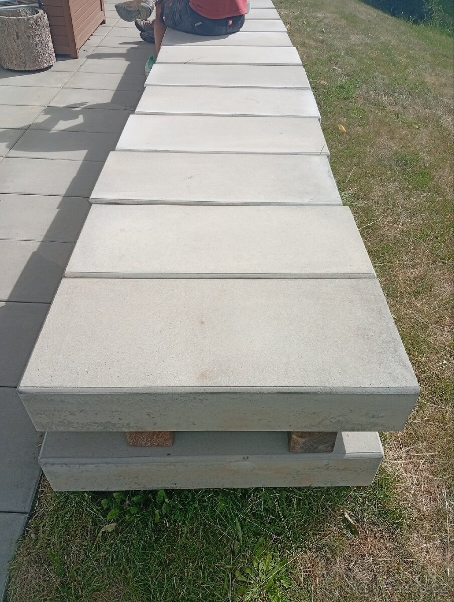 Prodám prefobrikované betonové schodnice