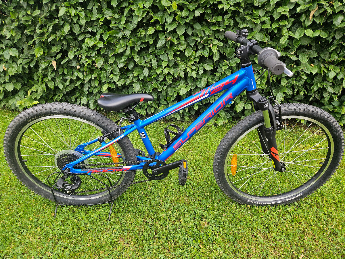 Malé 24" horské hliníkové kolo SUP, rám 11" od 120 cm
