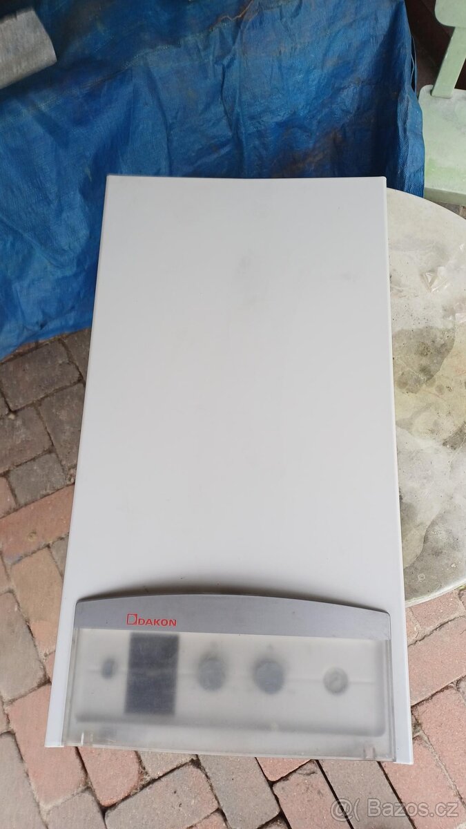 Prodám komplet plynová kamna,bojler a termostat