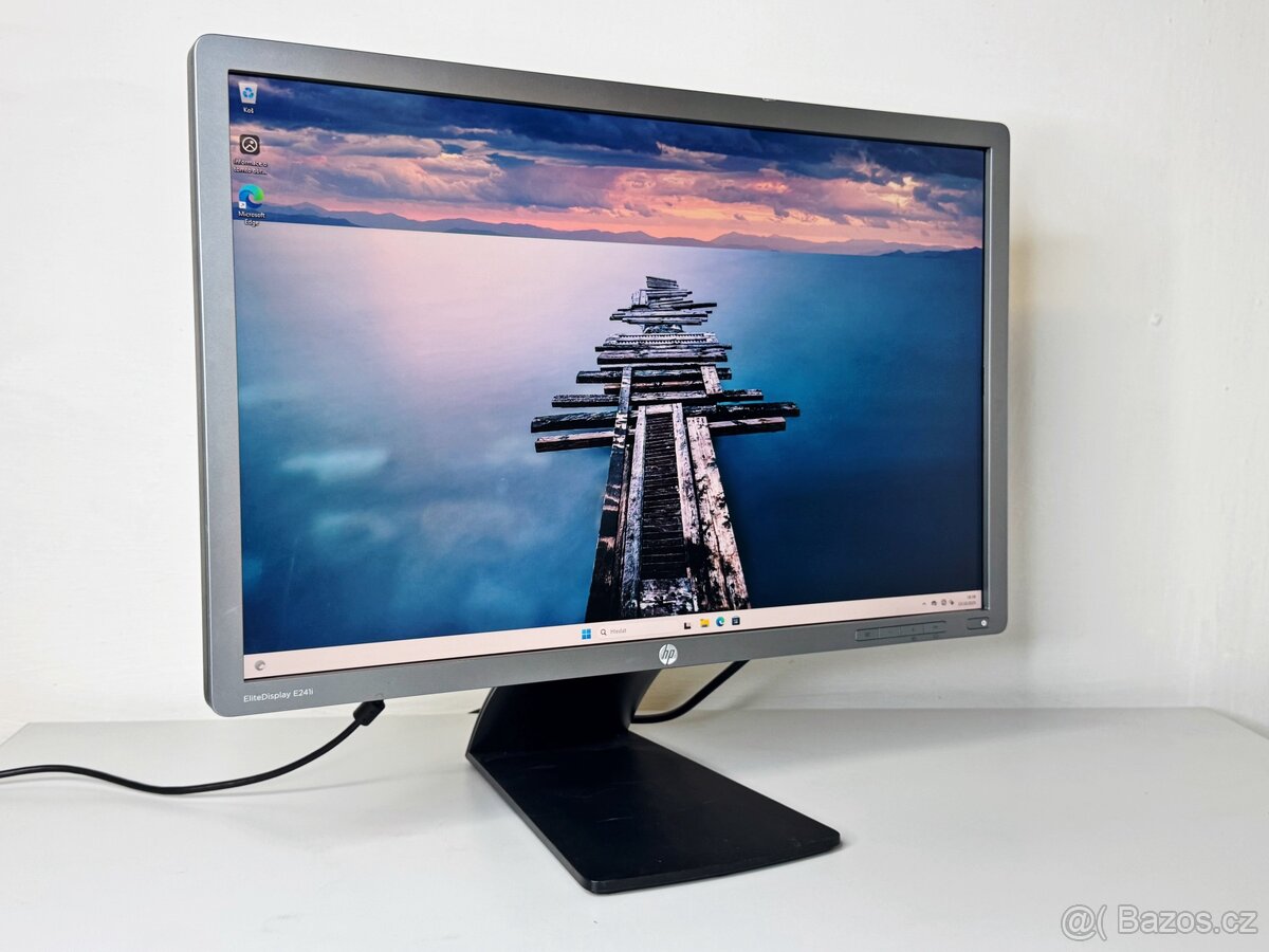 HP EliteDisplay E231i – 23” | IPS | Full HD