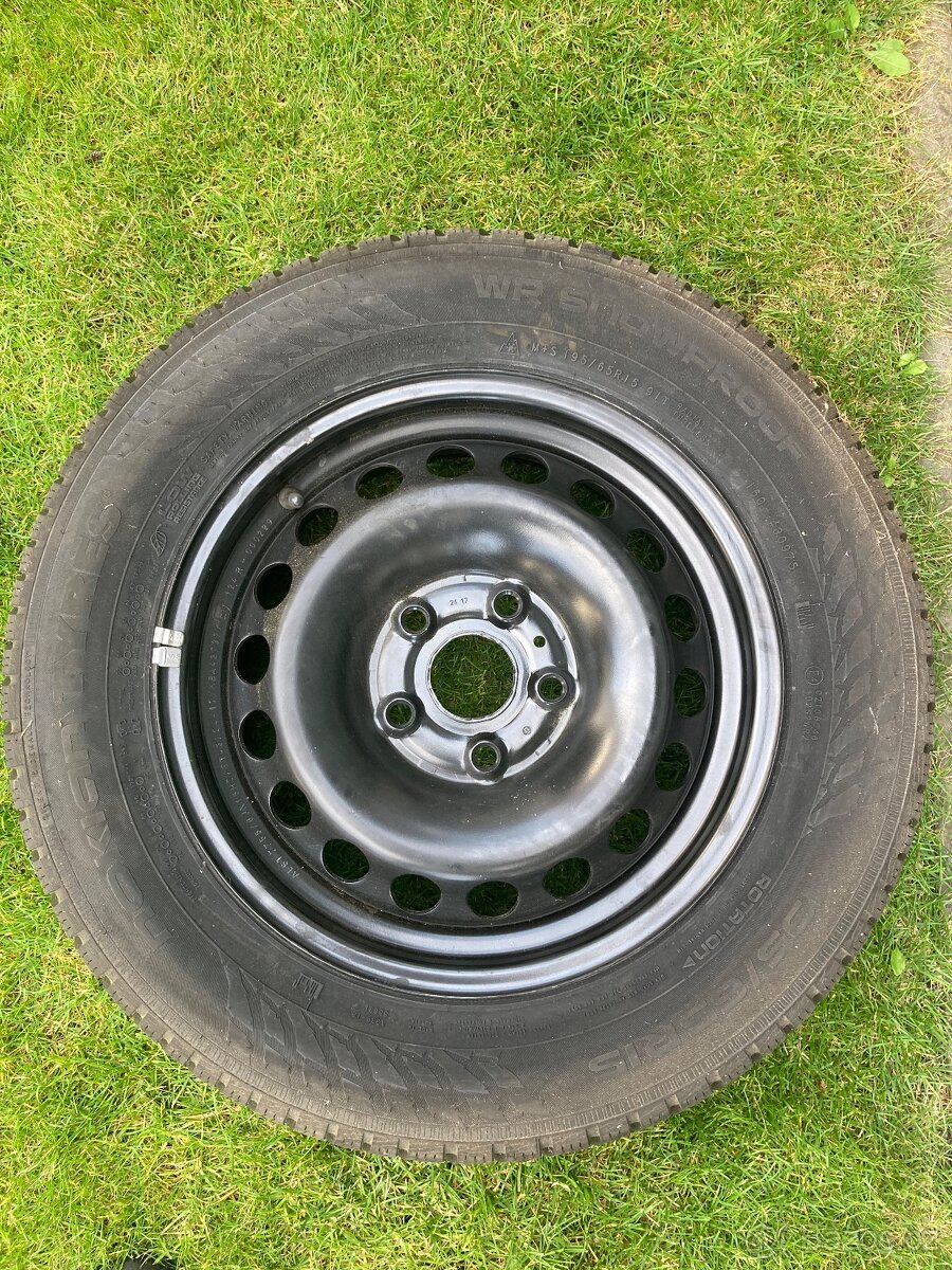 Nová rezerva Škoda Octavia 195/65/15