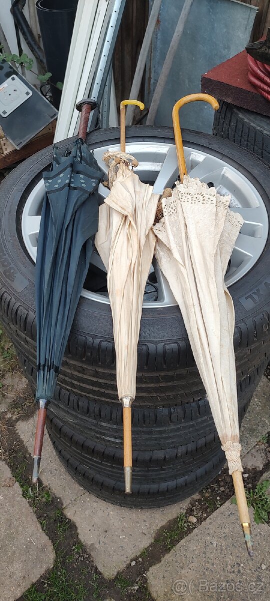 Starožitné paraplíčka