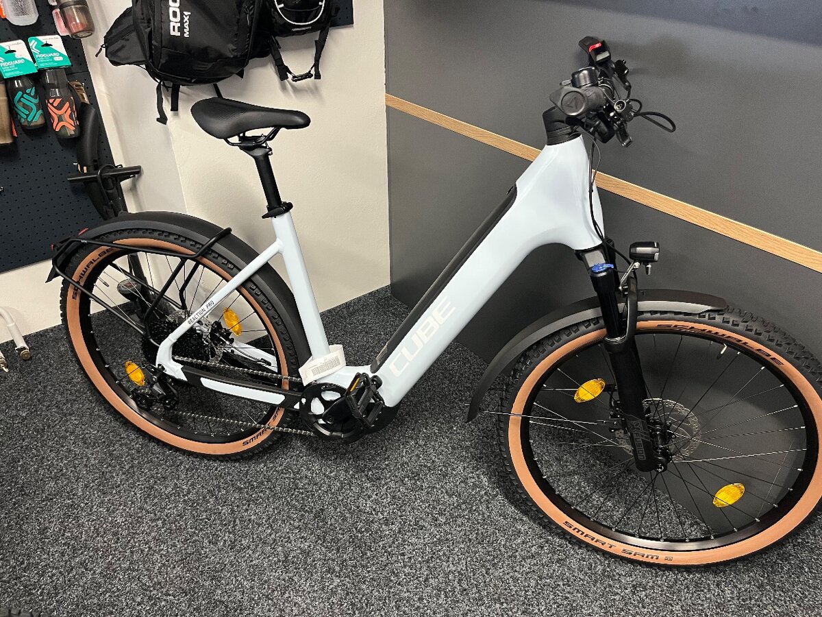 Cube Reaction Hybrid PRO 750 2024 NOVÉ EASY ENTRY vel.XL