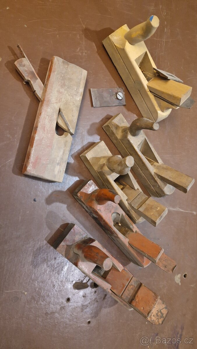 Prodám staré hoblíky truhlářské