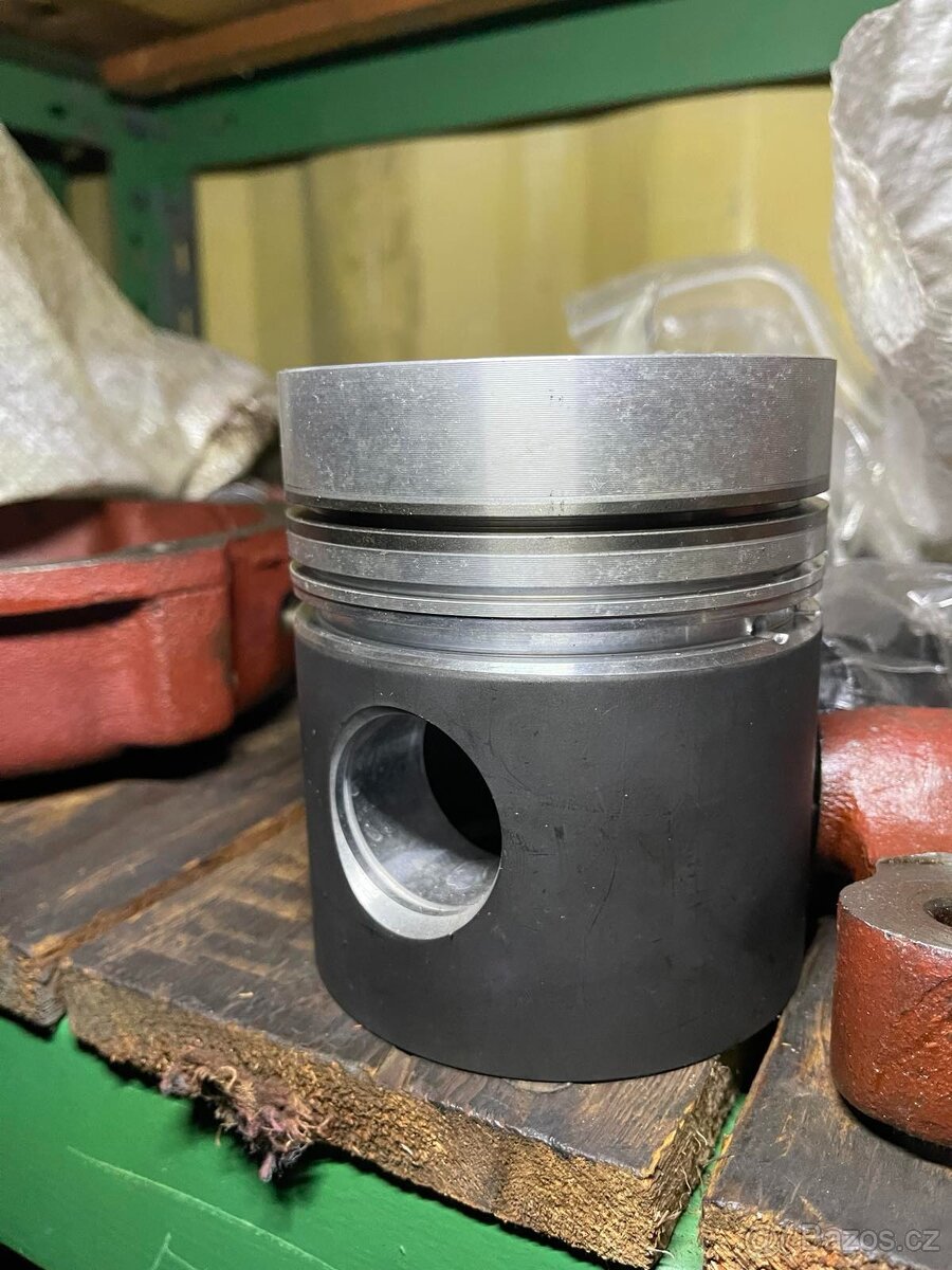 Pístní skupina motor MMZ D 243, D245,D 65 M