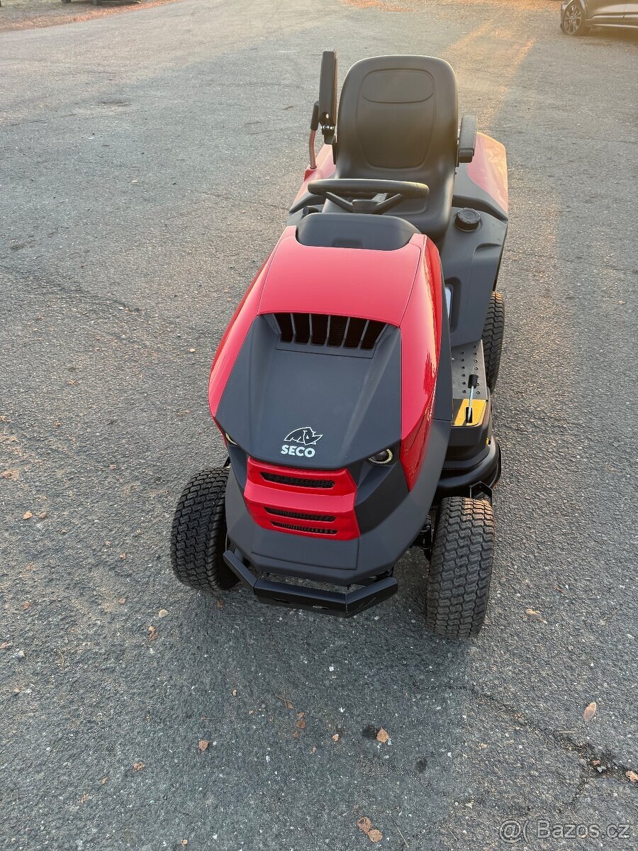 Prodám zahradní traktor SECO Starjet P4
