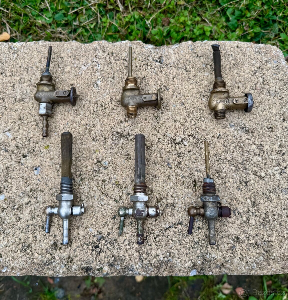 Jawa pérák, kyvacka, Ogar, CZ, Manet - paliváky