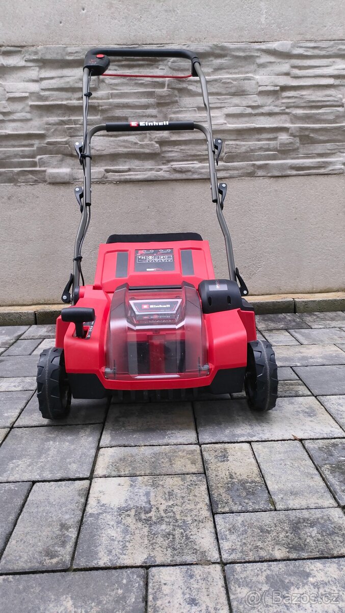 Aku vertikutátor a provzdušňovač Einhell GE-SA 36/35