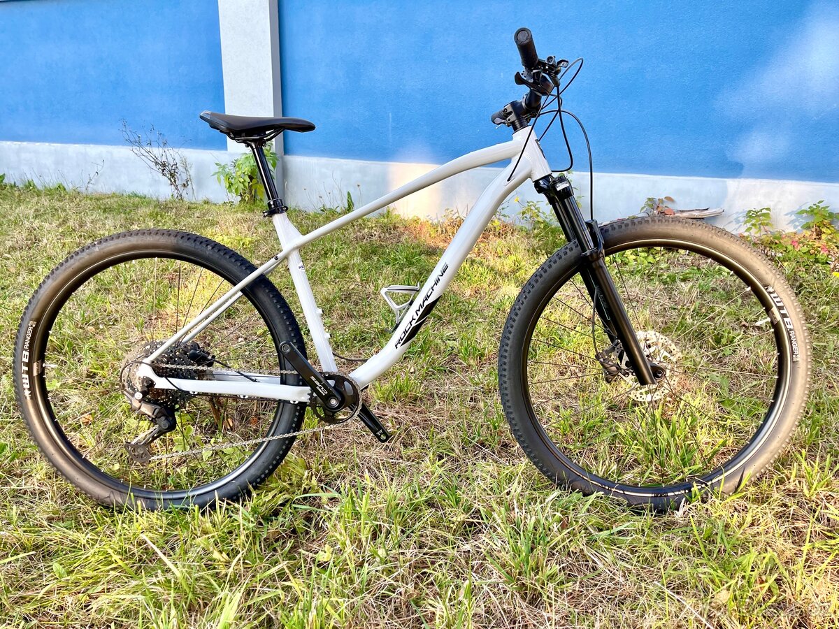 Horské kolo 29” Rock Machine Blizz 30 (L) – výborný stav