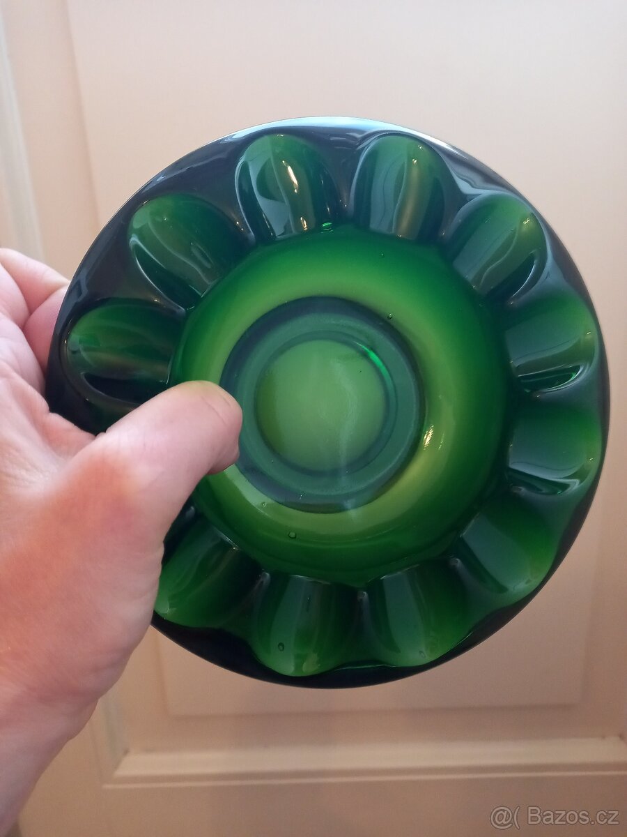 Popelník - hutní sklo