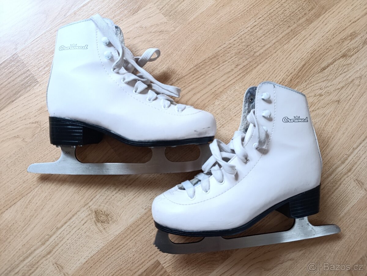 Dívčí lední brusle, vel. 35