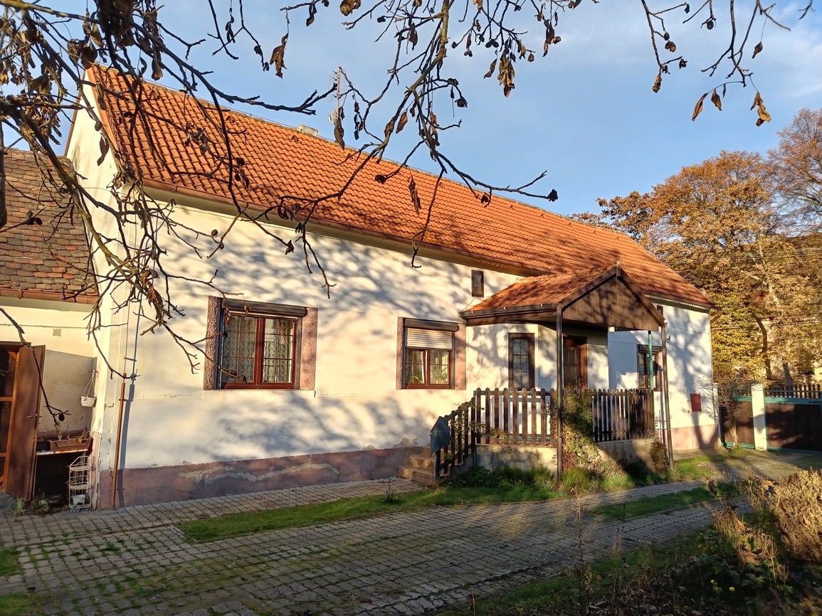 Prodej rodinného domu 150 m2, pozemek 1676 m2