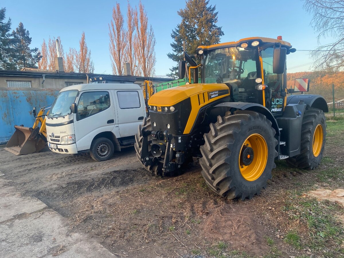 JCB Fastrac ICON 4200  +AGRO PNEU