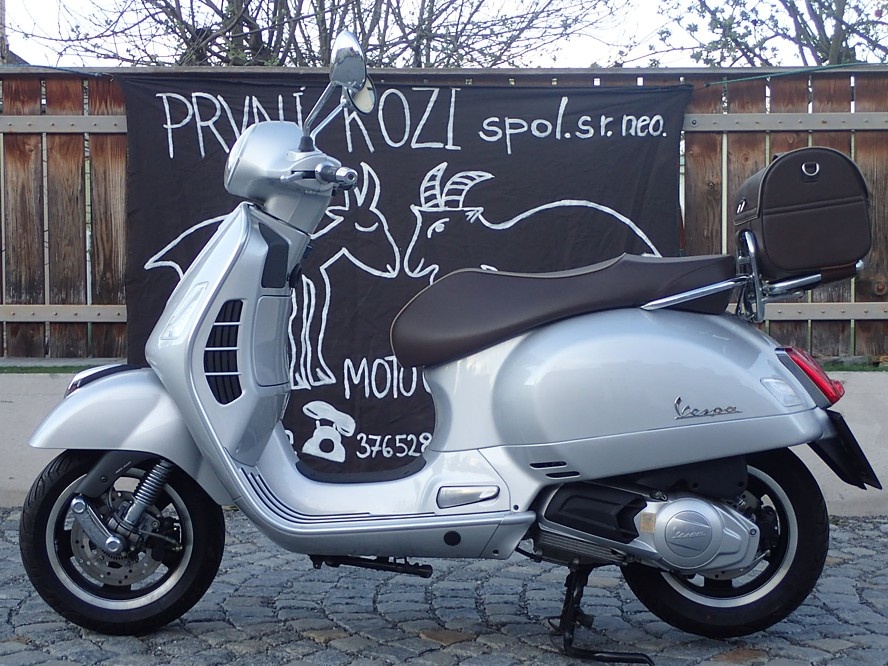 VESPA GTS 125
