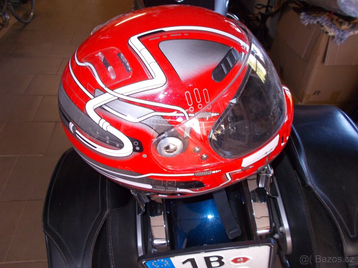 Helma na moto