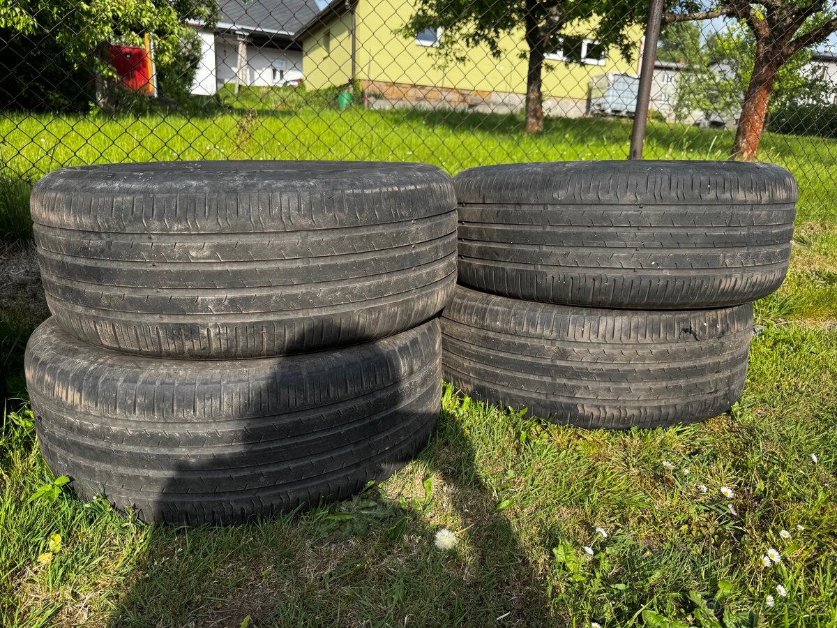 Použité pneu Continental EcoContact 6 235/55 R18