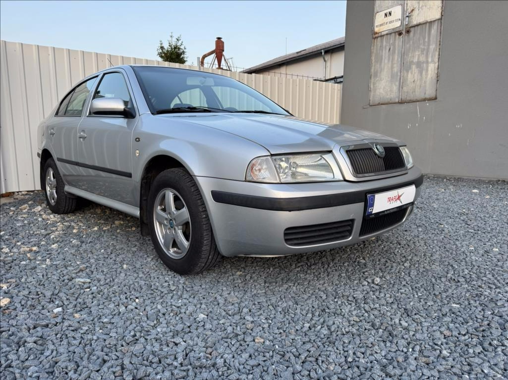 Škoda Octavia 1,6 MPI,75kW,2.maj,původ SK