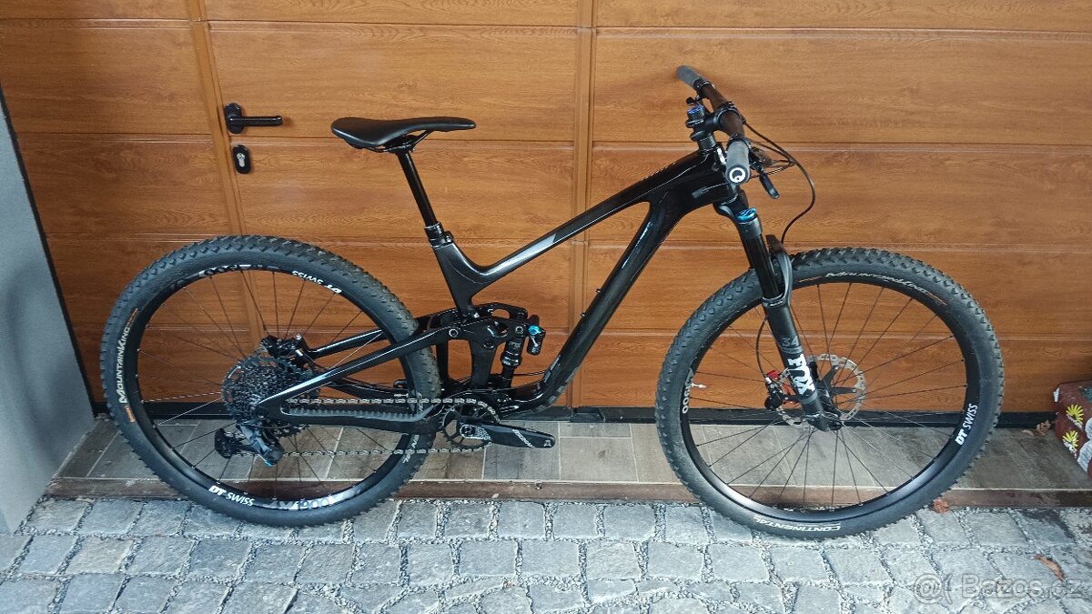 karbonové trail kolo GIANT Trance X Advanced PRO1 vel.M
