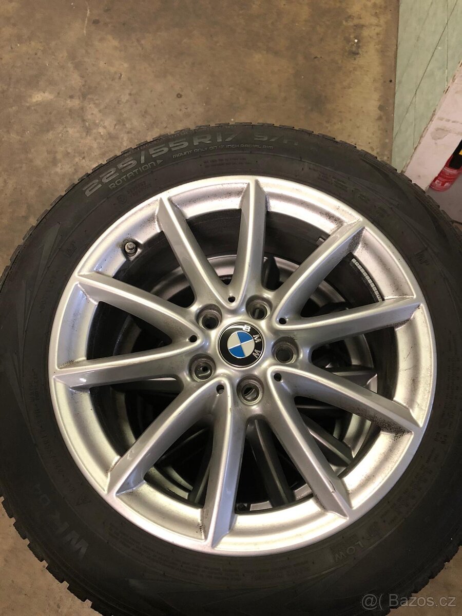 Bmw X2 ZIMNÍ sada orig disky 225/55 r17 NOKIAN