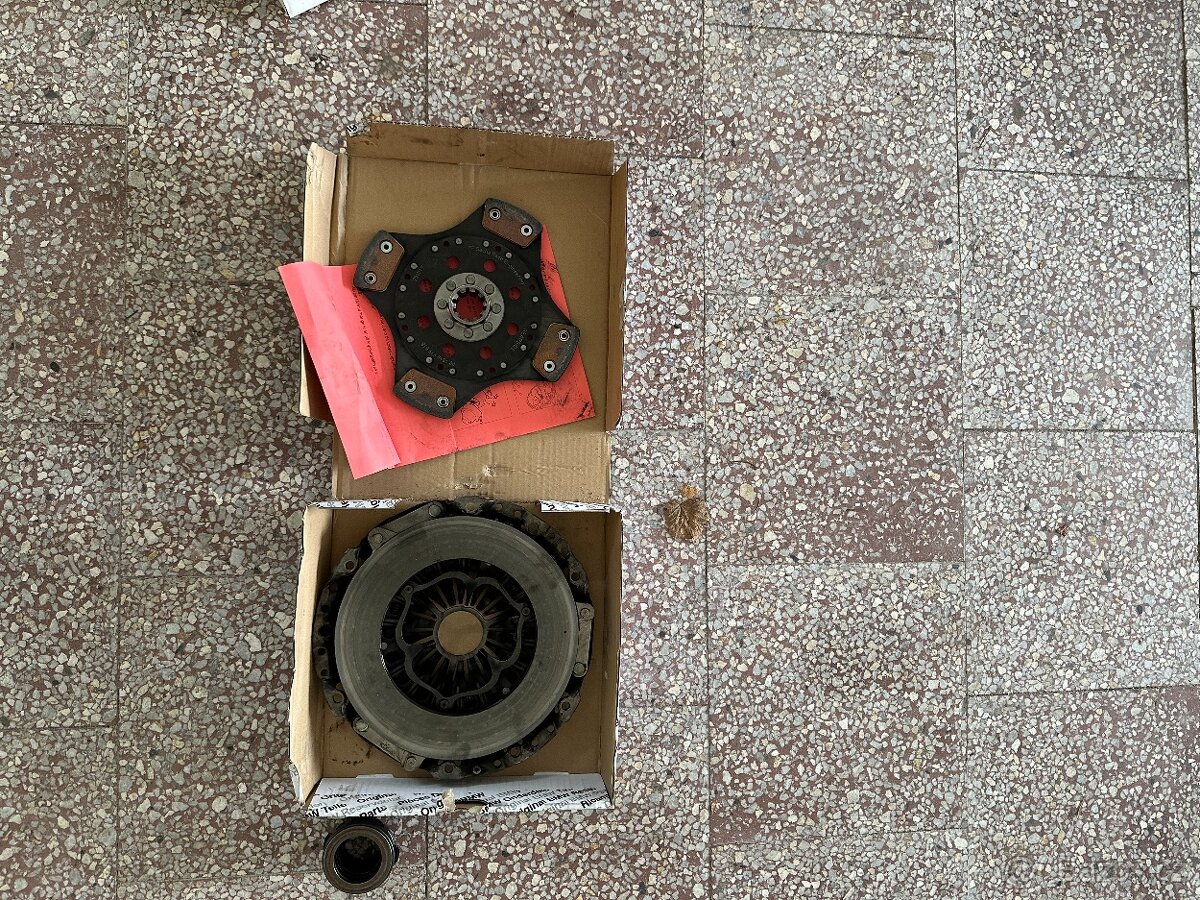 BMW M3 e46 keramická spojka SACHS