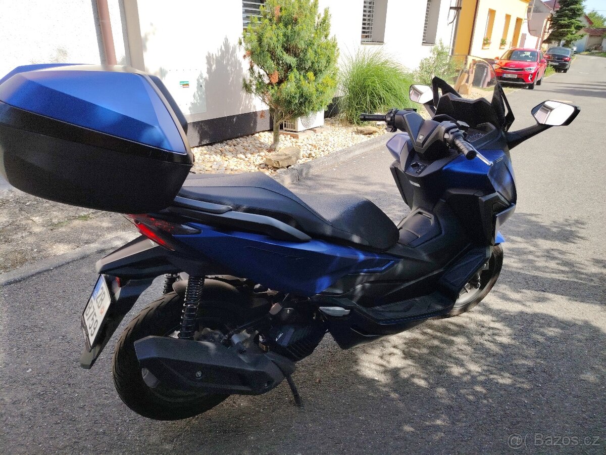 Honda forza