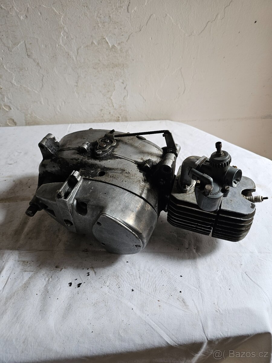 Motor jawa mustang, pionyr 21