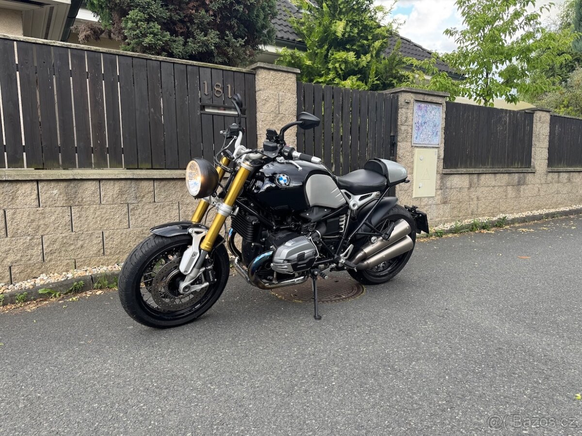 BMW R 1200 nine T r. 2016 najeto 4880Km