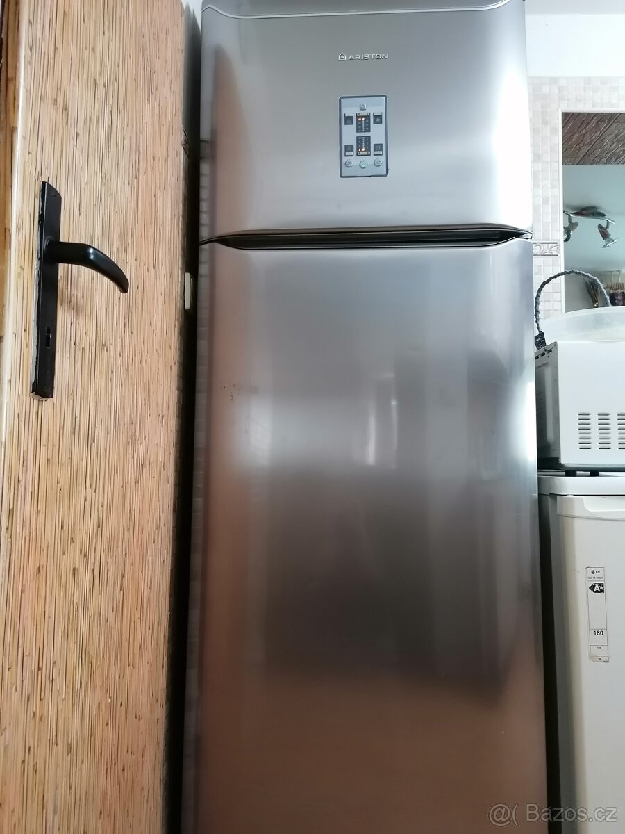 Prodám lednici ariston