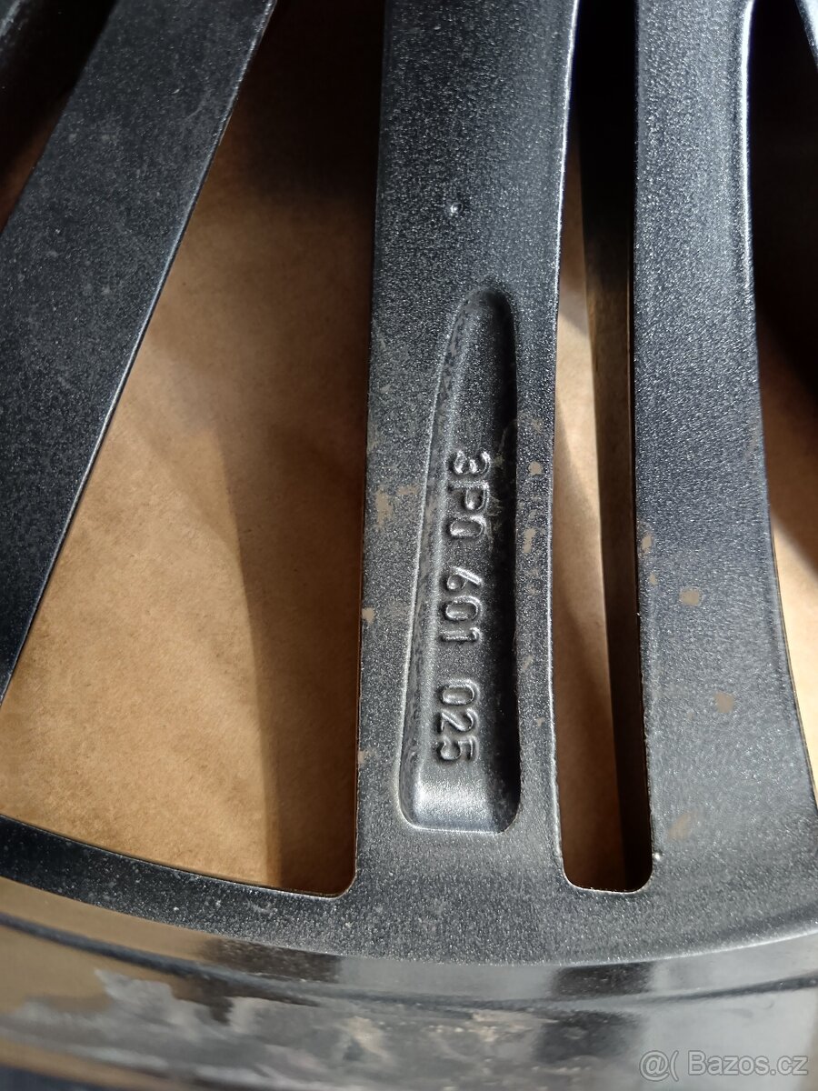 nove kusové 19” , 18", 17", 16" originál Skoda