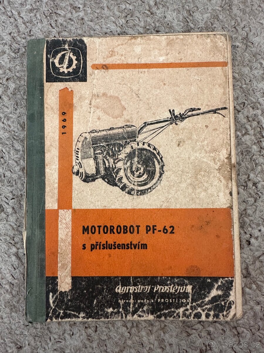 Motorobot PF - 62 s příslušenstvím