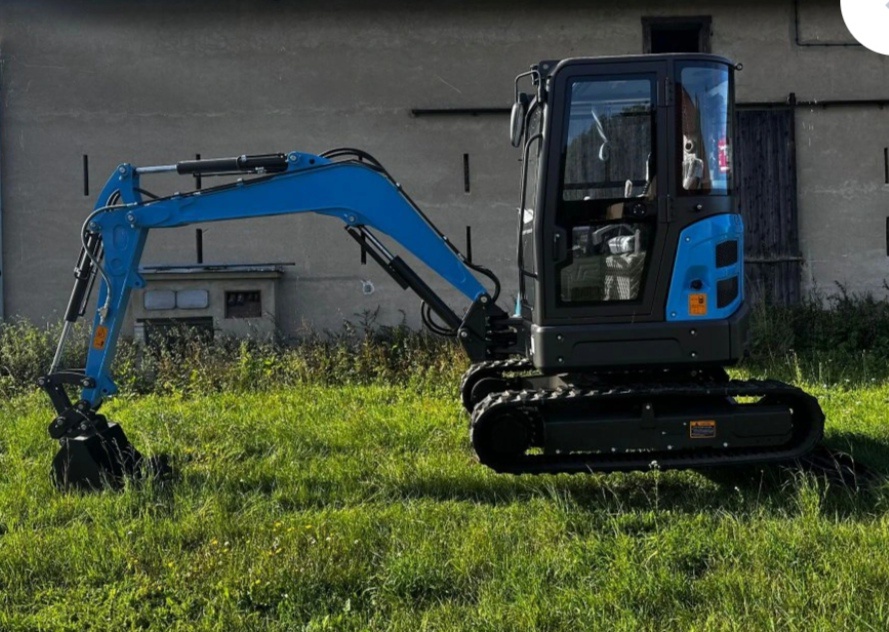 mini bagr, bagr, kabinový bagr, bagr s kabinou