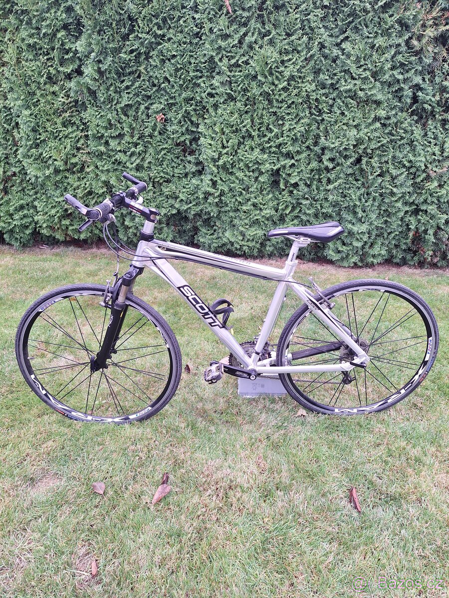 Trekové kolo 28" SCOTT Sram x9 Pells