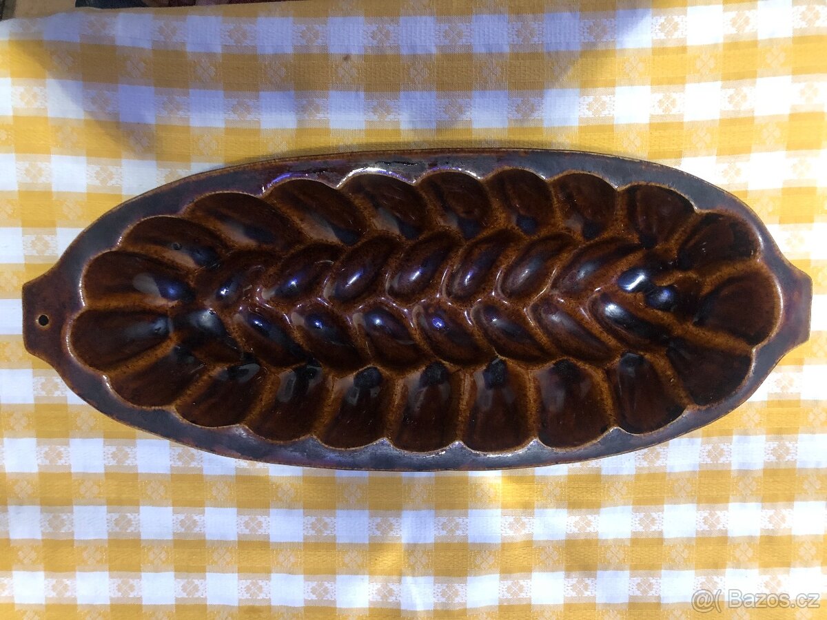 keramická forma na pečení-vánočka