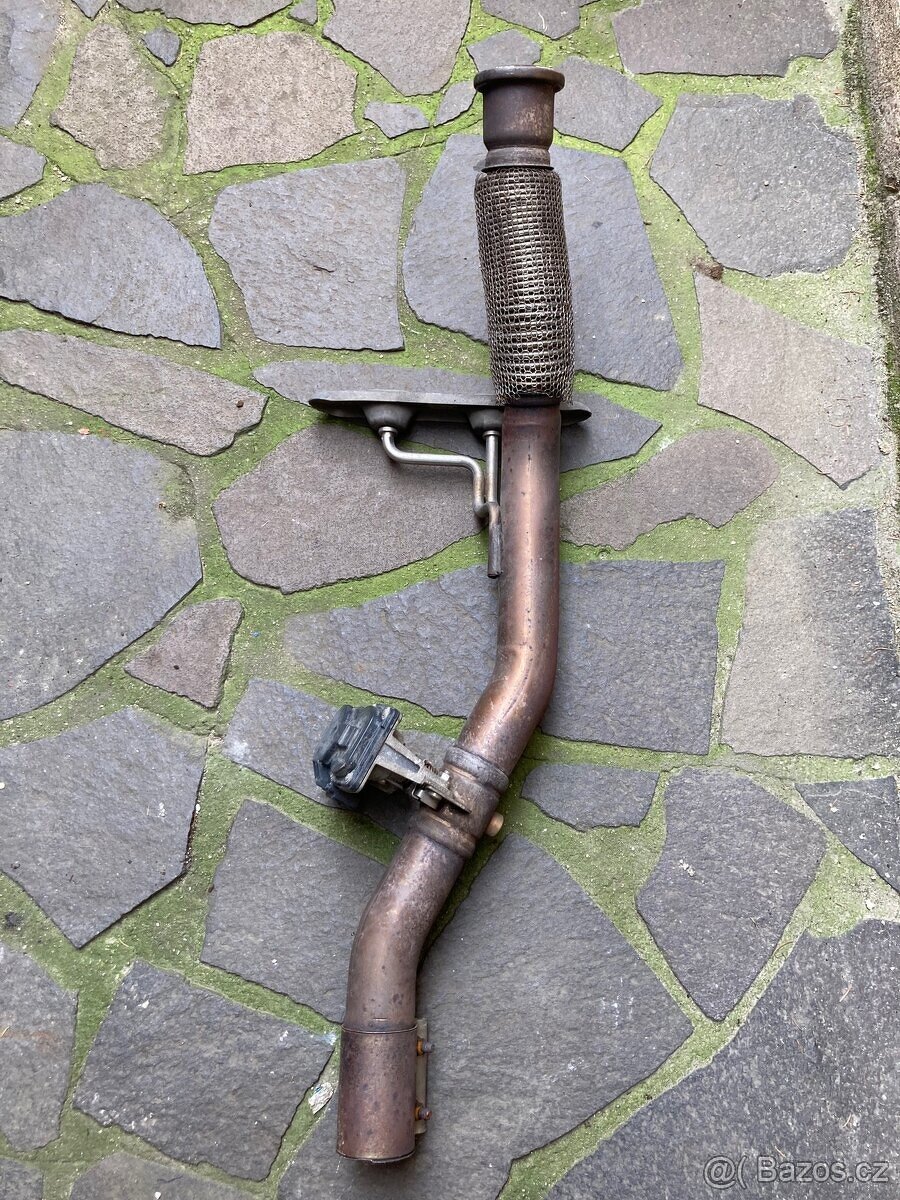 Výfukové potrubí s klapkou Škoda Octavia 3