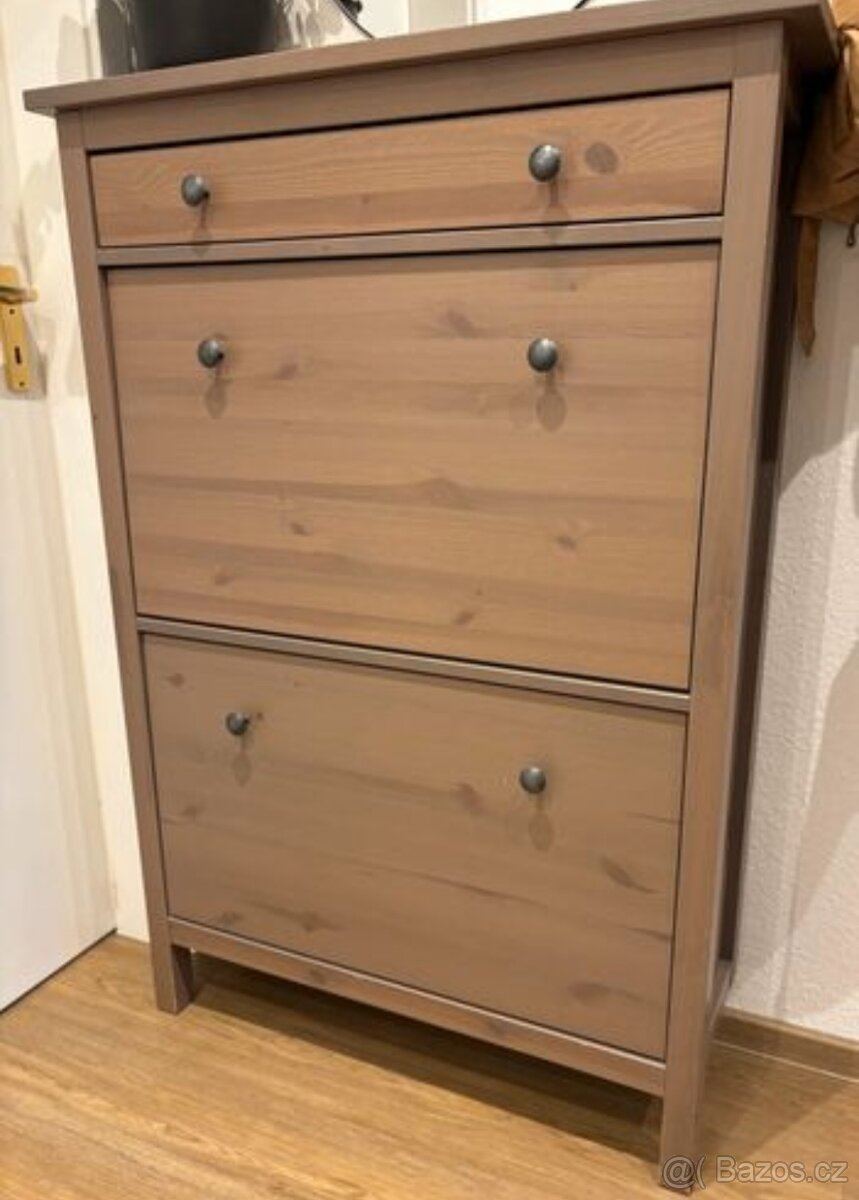 BOTNÍK IKEA HEMNES