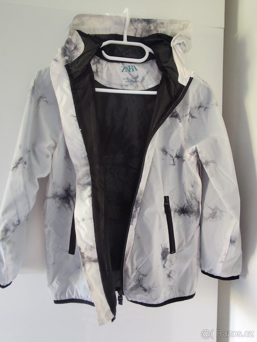 Bunda lehká ZARA, vel. 134