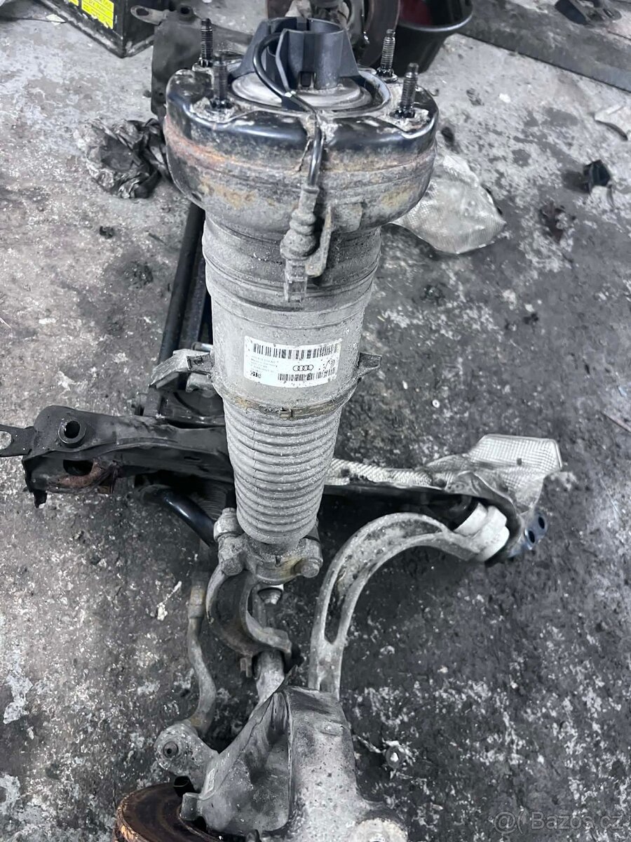 Levý přední měch - Audi A6/A7 C7 4G