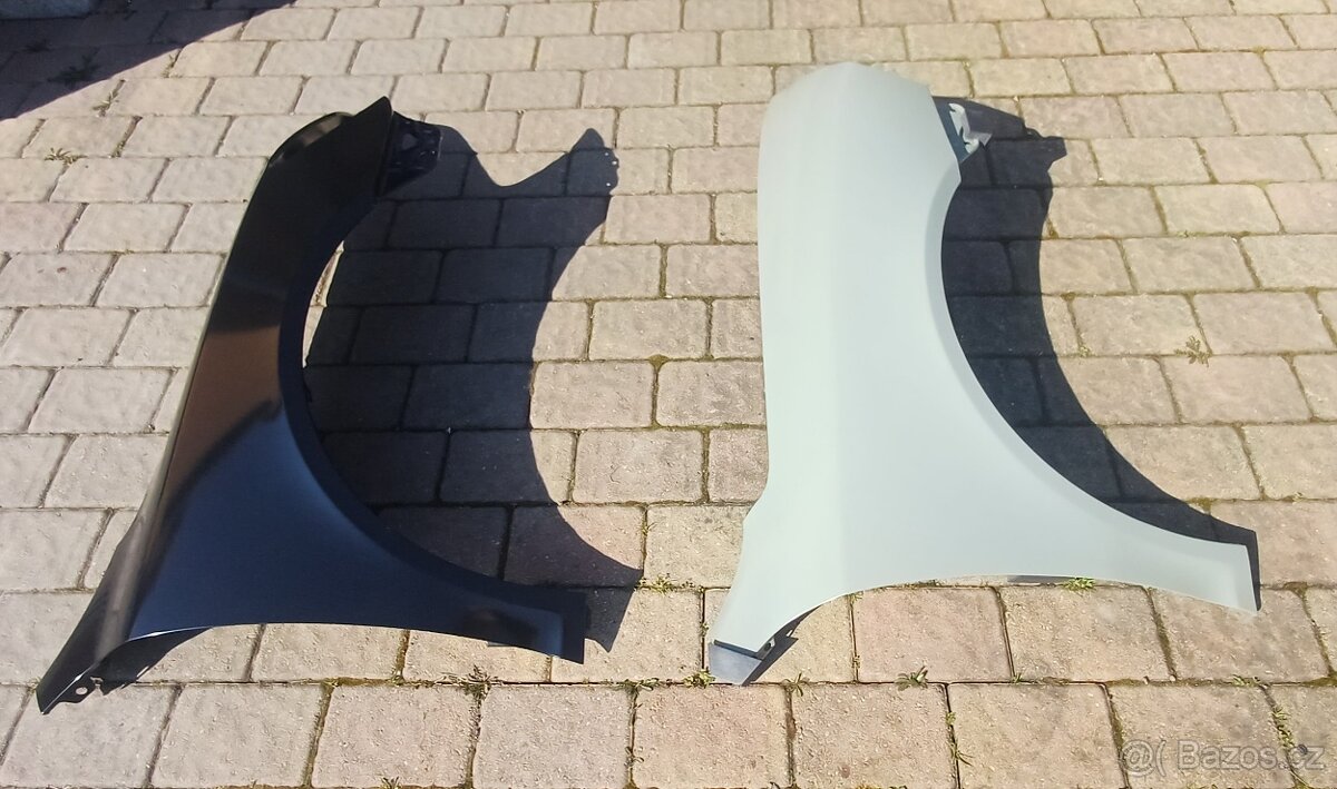 Blatnik Škoda Octavia 2 pravý