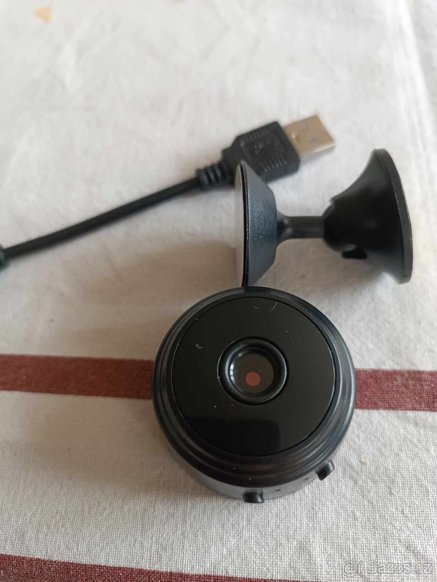 špionážní minikamera nabíjecí