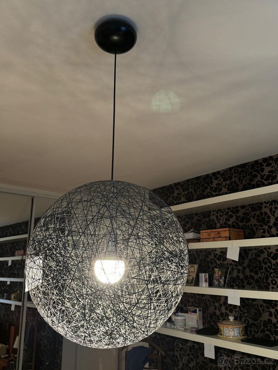 SVÍTIDLO KULATÉ DESIGNOVÉ