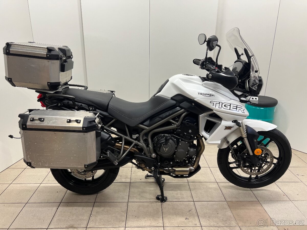TRIUMPH TIGER 800 XRT,TFT,TOP