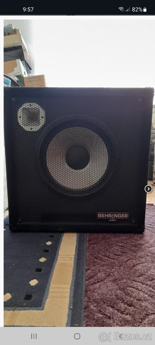 BEHRINGER ULTRABAS BA-115