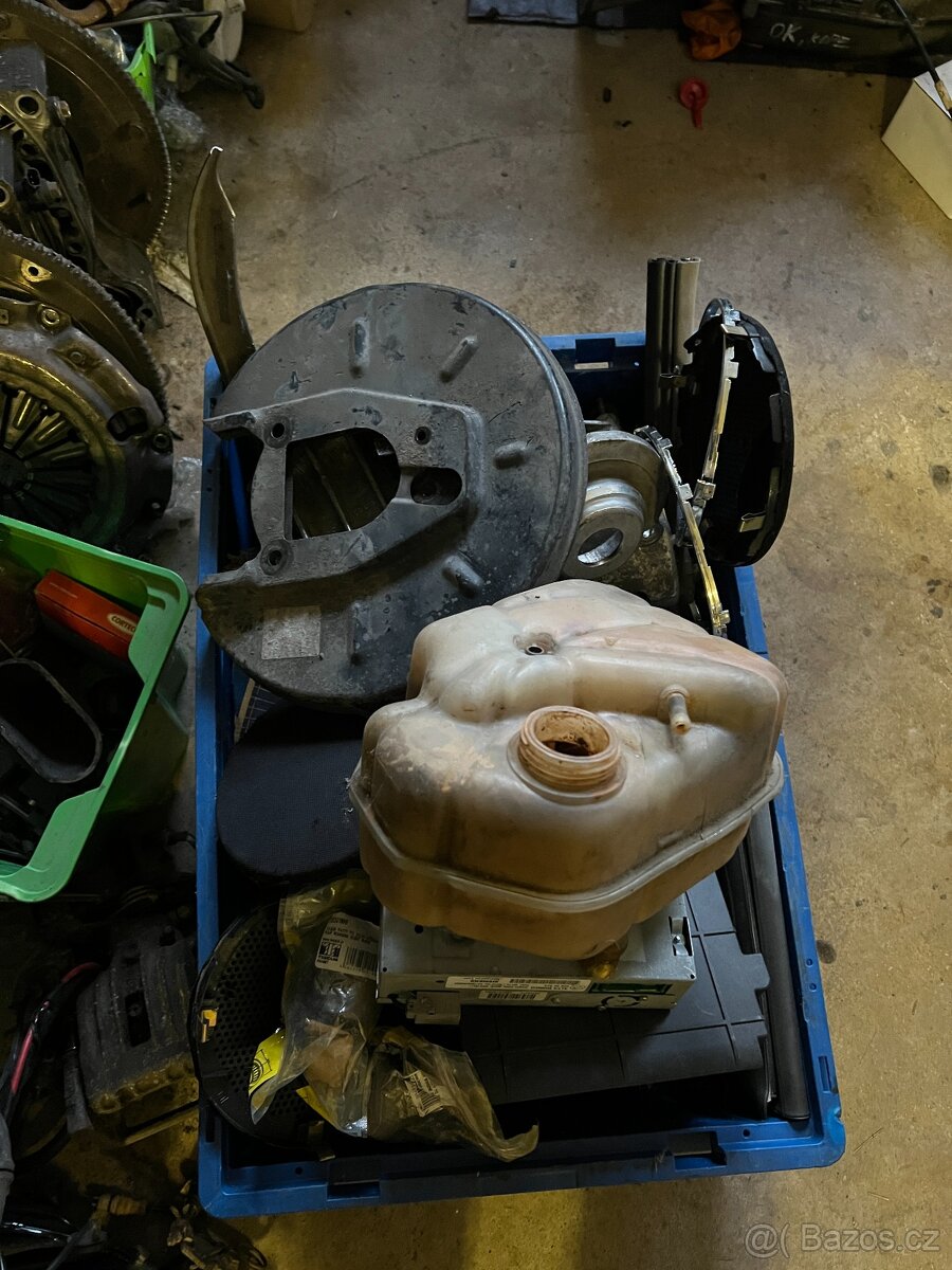 Náhradní díly Alfa Romeo 166