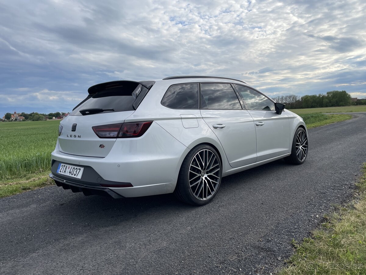 Seat Leon ST FR 2.0TDI 135kw r.v 2014