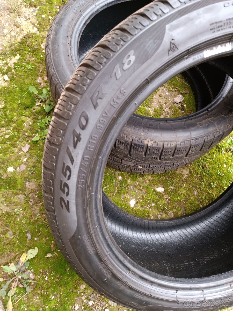 Pirelli 255/40 R18 zimní 2 ks