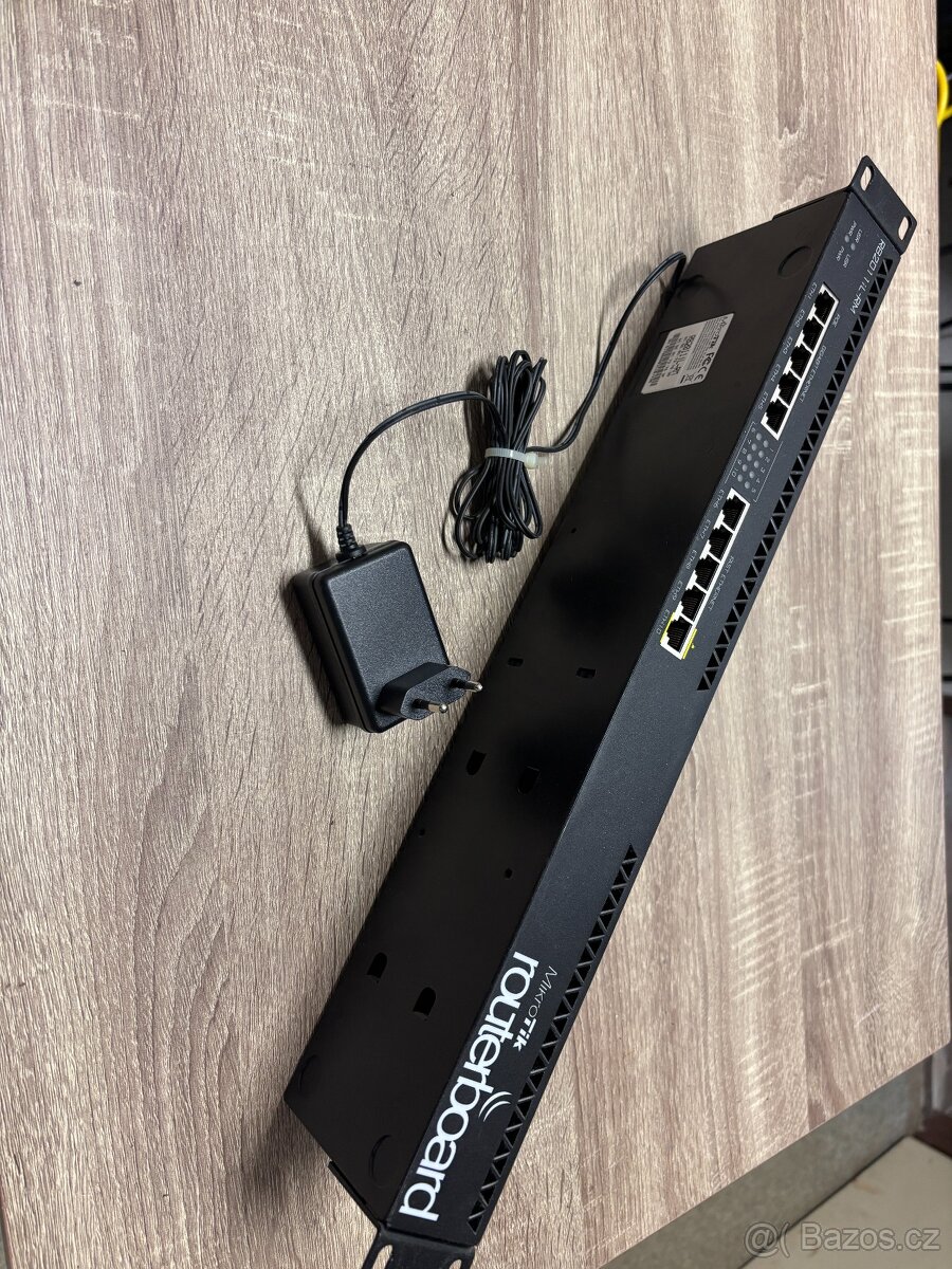 Router Mikrotik RB2011iL-RM - ZÁRUKA+DPH