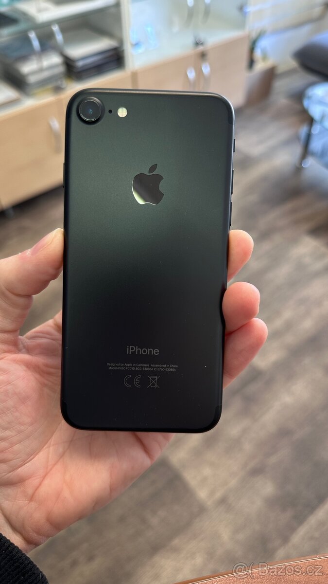iPhone 7 32GB