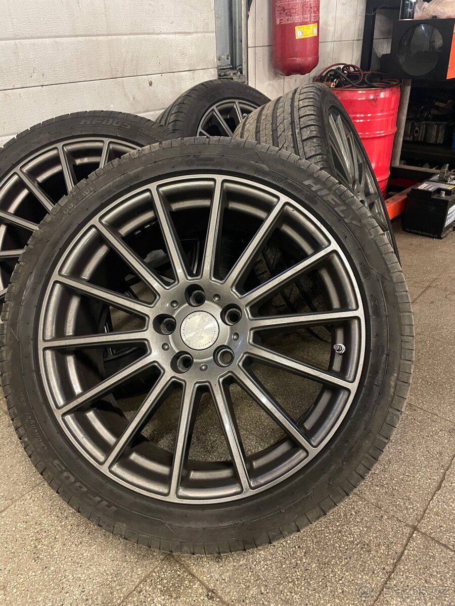 Alu kola R18
