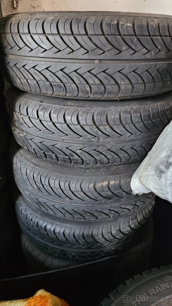 Prodam letni kola elektrony Ford 165/70/13